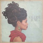 Valerie June  Pushin' Against A Stone
