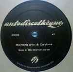 Richard Sen & Cazbee Cat Dance / Lifetie